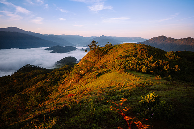 Kamambaneng Peak Sunrise Sagada